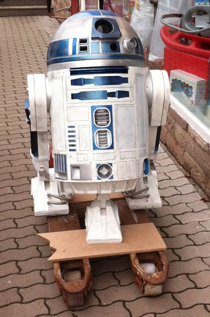 Star Wars R2-D2 Modell Fertigung von Moviefx Business
